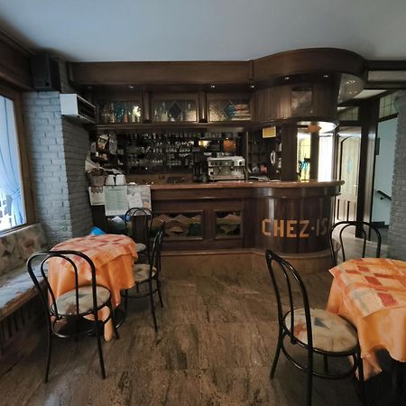 Albergo ristorante Chez Isabel Pontboset Esterno foto