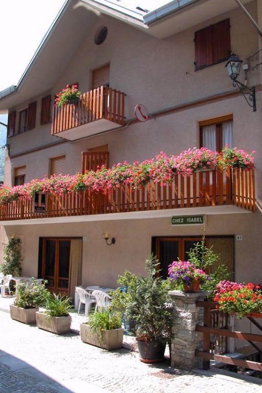 Albergo ristorante Chez Isabel Pontboset Esterno foto
